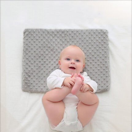 Wedge Pillow for Kids,Memory Foam for Back,Legs & Knees, Relaxation and Comfort, Soft and Breathable